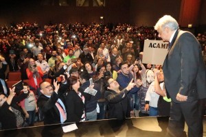 AMLO durante un mitin en Chicago. Foto: Especial